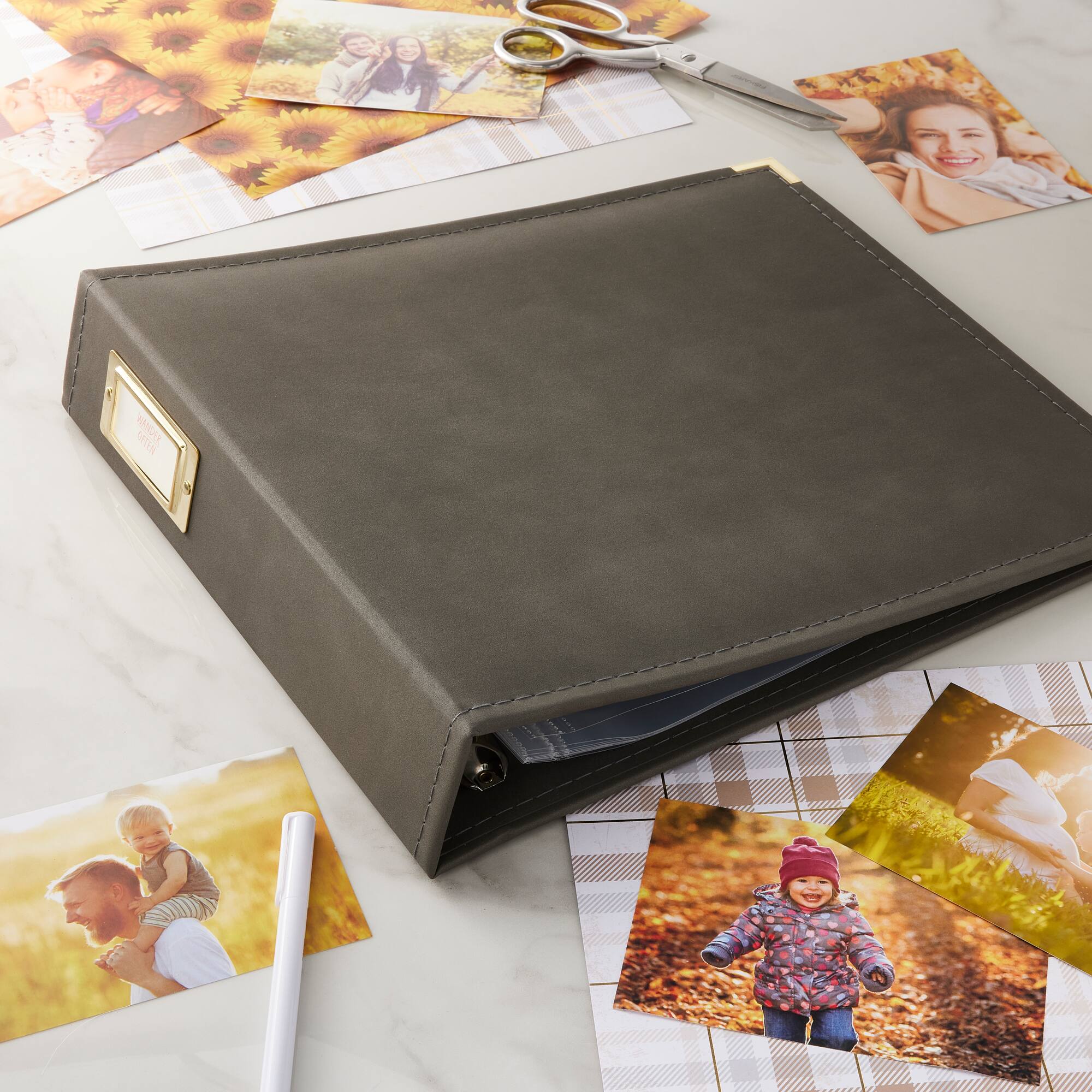 8 Pack: Dark Gray D-Ring Scrapbook Album by Recollections™
